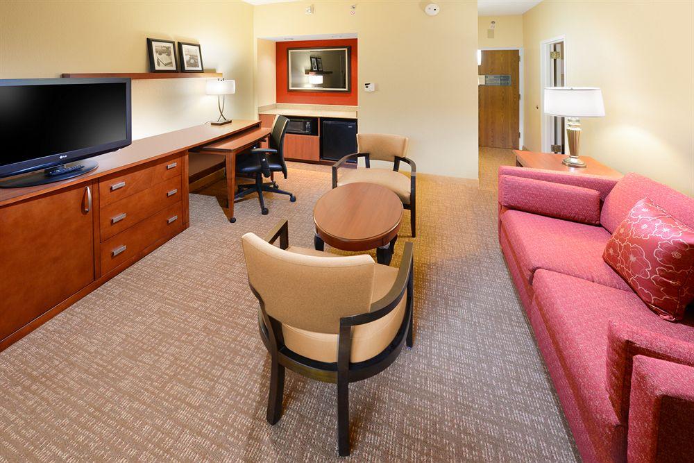 Courtyard By Marriott Dallas Parkway At Preston Road Hotel