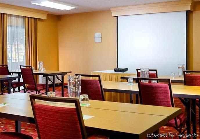 Courtyard By Marriott Dallas Parkway At Preston Road 3* Plano