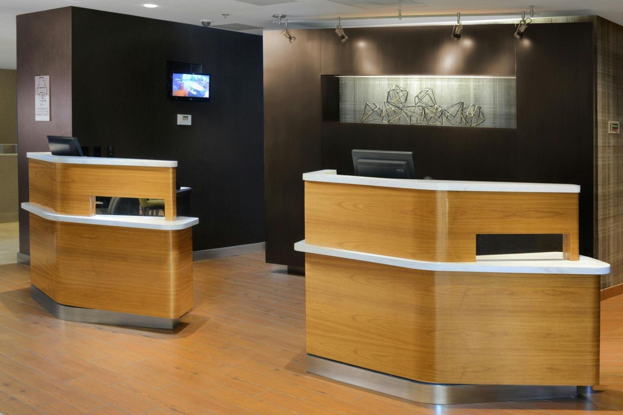 Courtyard By Marriott Dallas Parkway At Preston Road 3* Plano